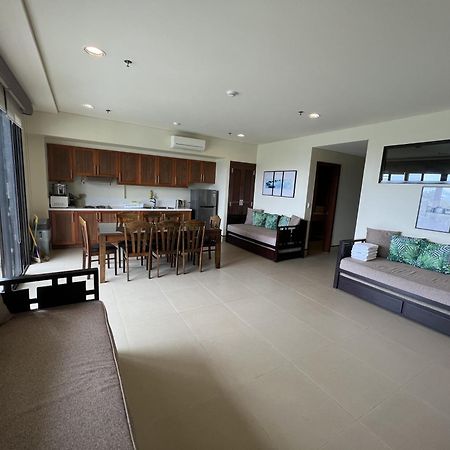 Anvaya Cove Short Term Rental Condos Morong  Bilik gambar